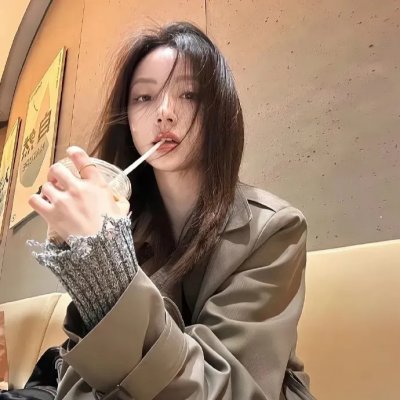艳阳春水惊鸿
